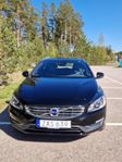 Volvo V60 D5 Plug-in Hybrid AWD Geartr Classic, Summum Euro6