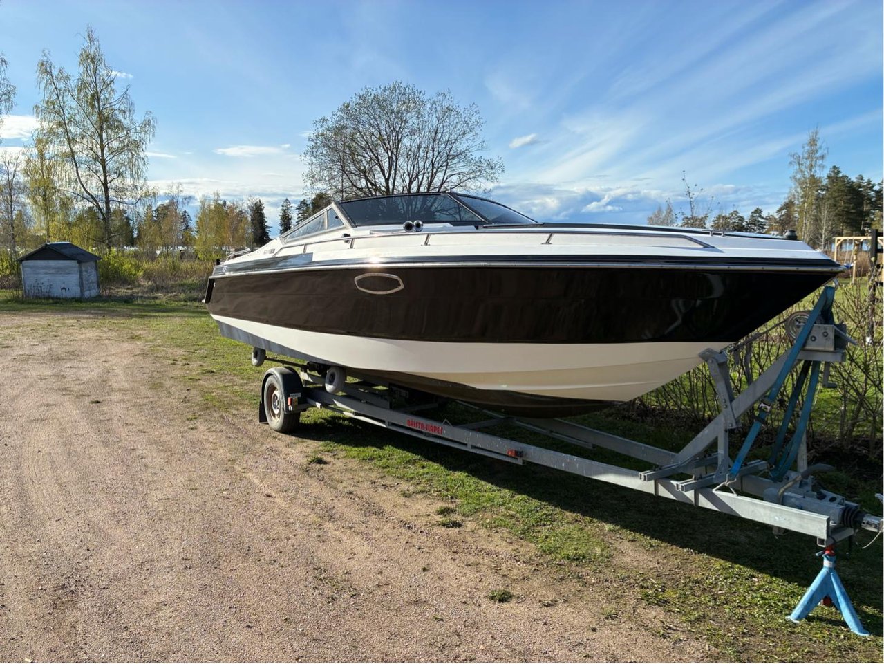 Nylackad Chaparral 2350