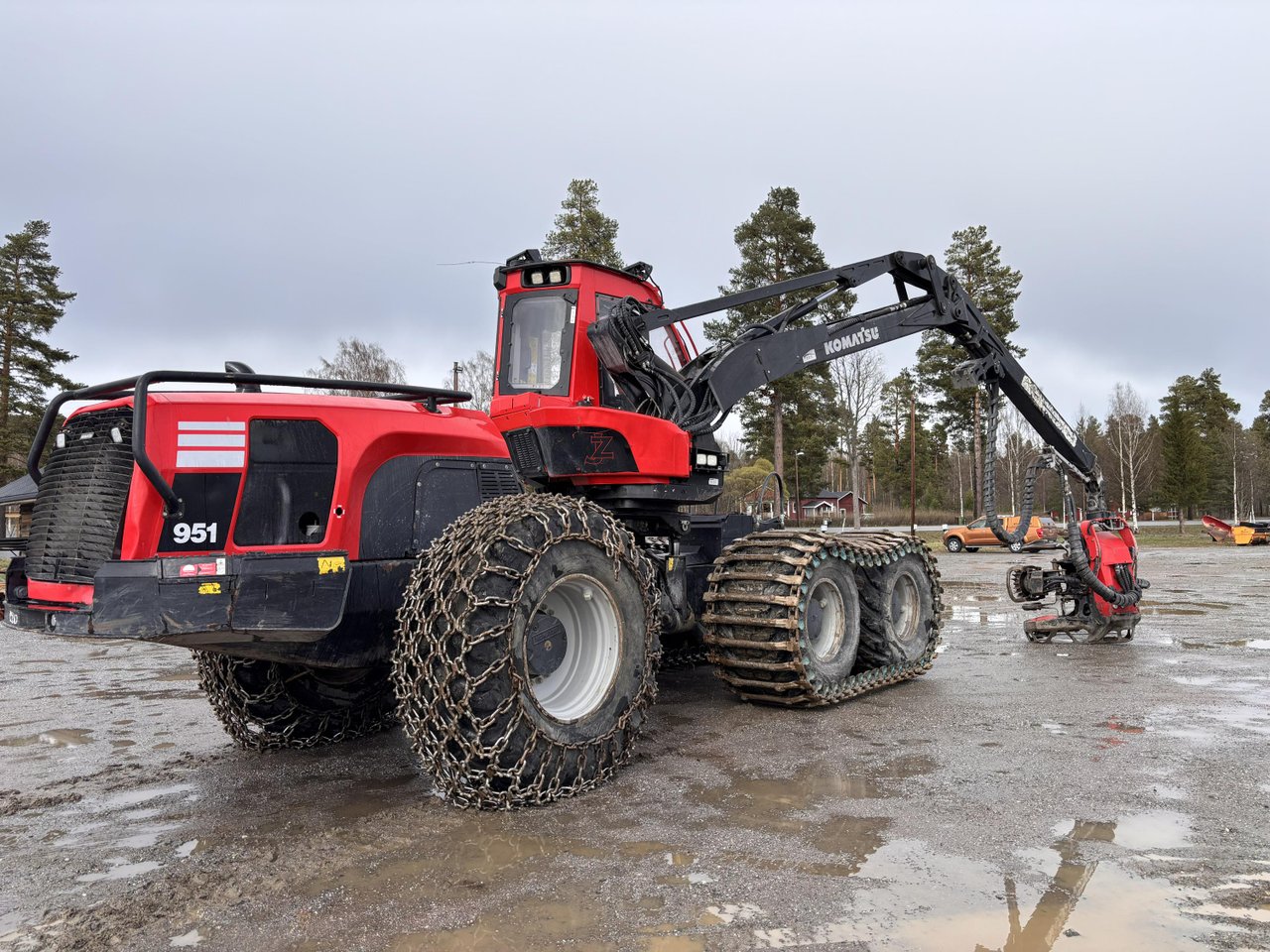 Säljes komatsu 951 med C144