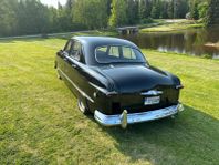 Ford Deluxe Sedan Shoebox -49