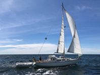 Mistress 32, Volvo Penta MD2020