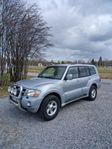 Mitsubishi Pajero Wagon 3.2 DID -04