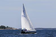 Uthyres IF segelbåt med dieselinombordare.
