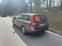 Volvo V70 2.0F A-traktor