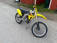 Suzuki RMZ 250(4 takt då)