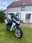 Peugot kisbee moped klass 1