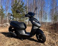 Moped Peugeot Kisbee