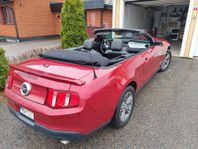 Ford Mustang GT Convertible V8