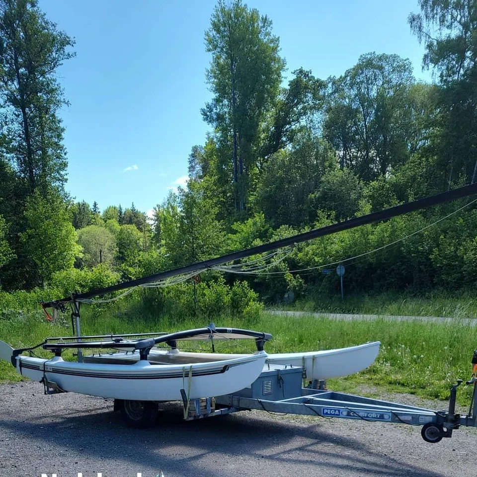 Hobie cat 14 image