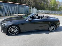 Mercedes E 300 Cabriolet AMG Line 2400 mil nyskick maxutru