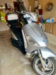 Piaggio Fly 125