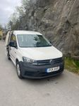 VW Caddy 2.0 TDI Skåpbil -17 • MOMS(55.200) • Drag • Värmare