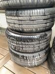 Däck på VW aluminiumfälgar