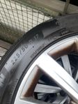 Däck på VW aluminiumfälgar