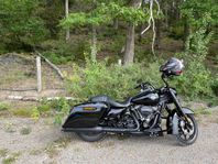 Harley-Davidson Roadking Special