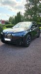 BMW iX 50 i toppskick! Alla utrustningspaket! Går att leasa.