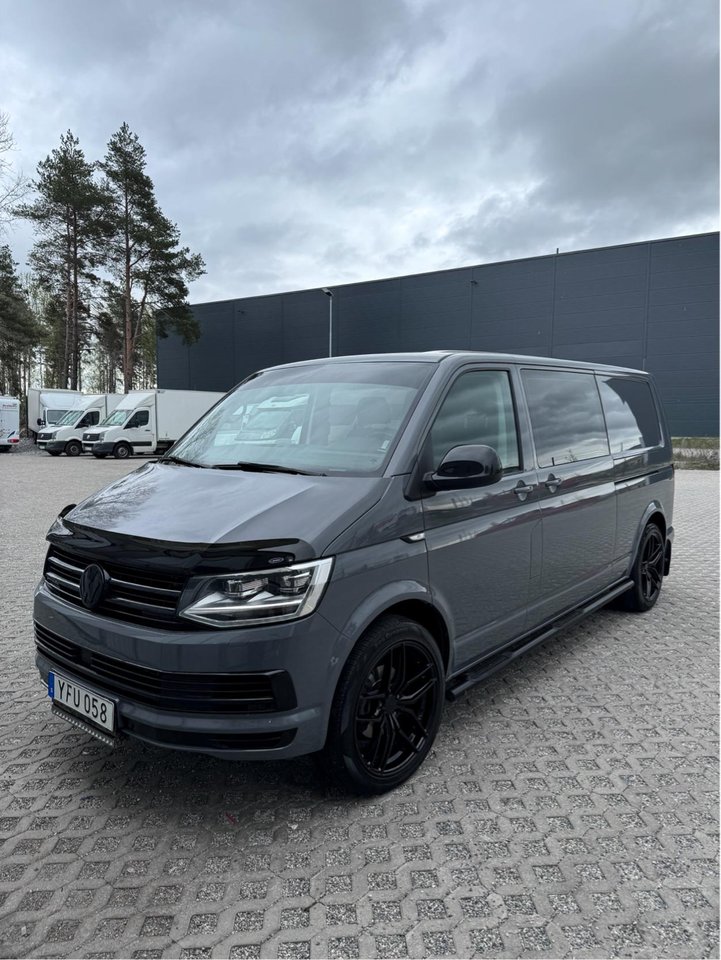 Volkswagen Transporter Kombi ...