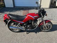 Yamaha XS400