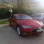 Tesla Model S P85+