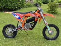 KTM SX E5