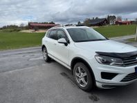 Volkswagen Touareg 3.0 V6 TDI DPF BMT 4Motion TipTronic Euro