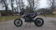 Säljes Moped Rieju MRT 50 Euro 4 årsmodell 2020