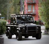 Land Rover Defender 110  double cab.