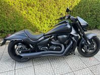Suzuki M1800r