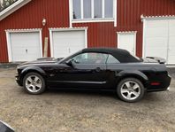 Ford Mustang GT Convertible V8 4,6 l