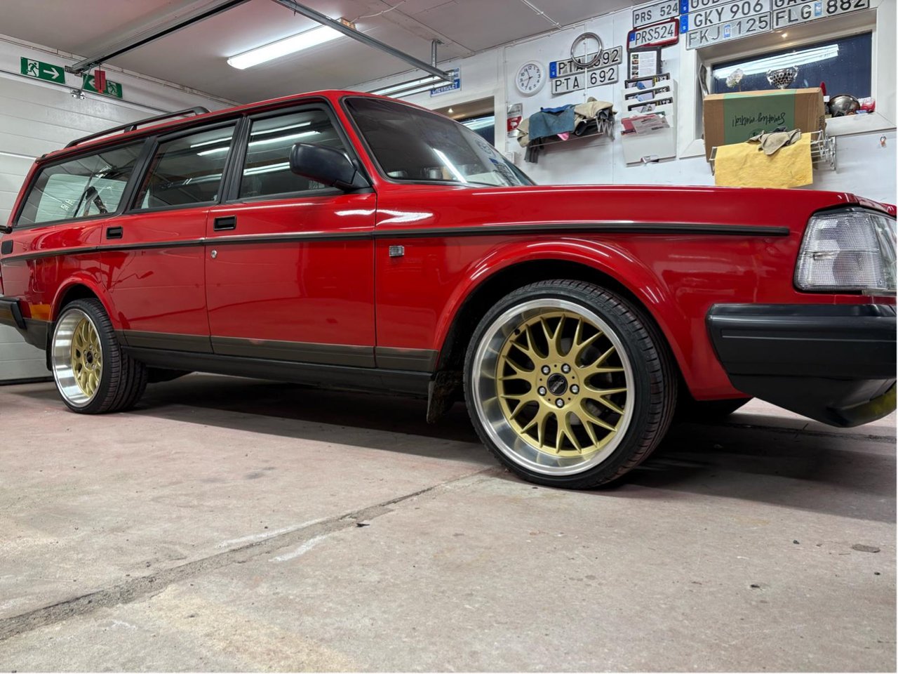 Volvo 245 -93 polar