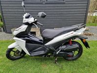 Honda NSC50R Vision Vit 2013