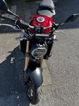 Honda cb650r