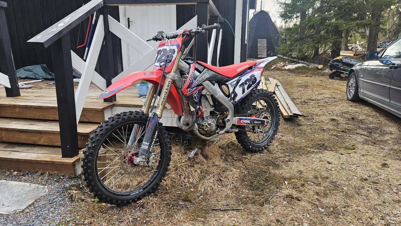 Honda CRF 450 R 2012 (Yoshimura)