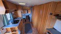 Adria 613 UL Långbädd