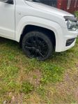 Nitro fälgar med blackbear däck 22”