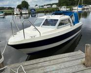 Flipper 575 mercury 75 hk 2-takt med 80 kärra
