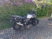 En mycket välhållen Suzuki Vstrom 1000 XT