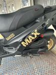  PGO Big Max naked