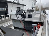 Master 540 med Yamaha 100hk