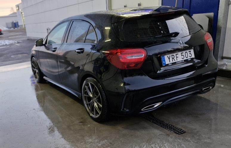 Mercedes-Benz A180 AMG SPORT ...