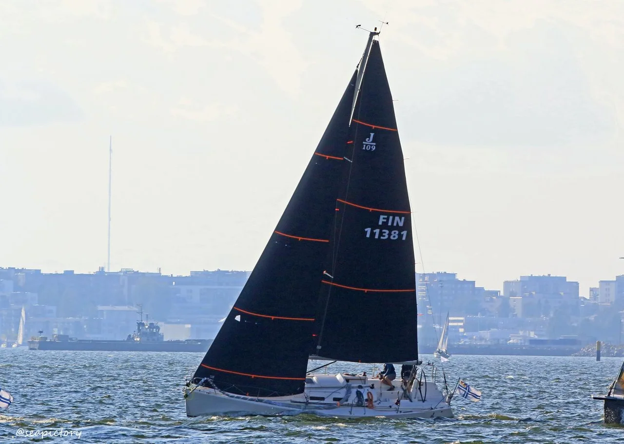 J Boats J/109 image