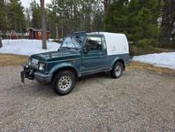 Suzuki Samurai