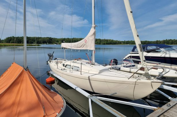 If båt Segel klar båt för sommarens äventyr säljes i Järfälla | Blocket