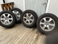 Säljer Komplett Volvo XC60 original fälgar & Pirelli zero 