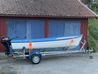 Eka med motor och trailer