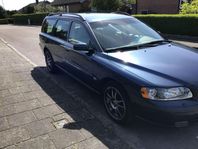 Volvo V70 2.5T Momentum Euro 4