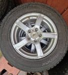 Dubbdäck Hankook på fälg 215/70 R16 100T