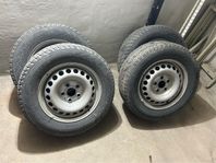 Vw Transporter dubbdäck 16” , Skoda sommardäck 17”