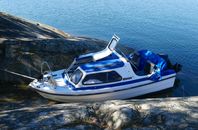 Crescent 418 Ht, Suzuki 30 hk 4-takt