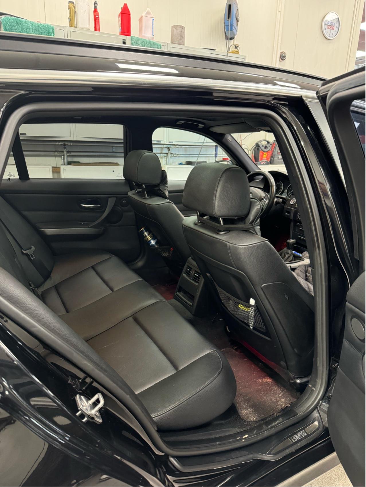 For sale - BMW 335i xDrive Touring Manual, 306hp, 2011